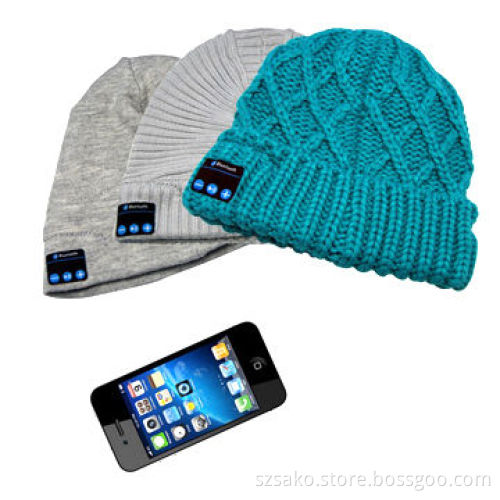 Wearable Knitted Music Hat, Built-in Headphones, Bluetooth, Wireless, Comfortable